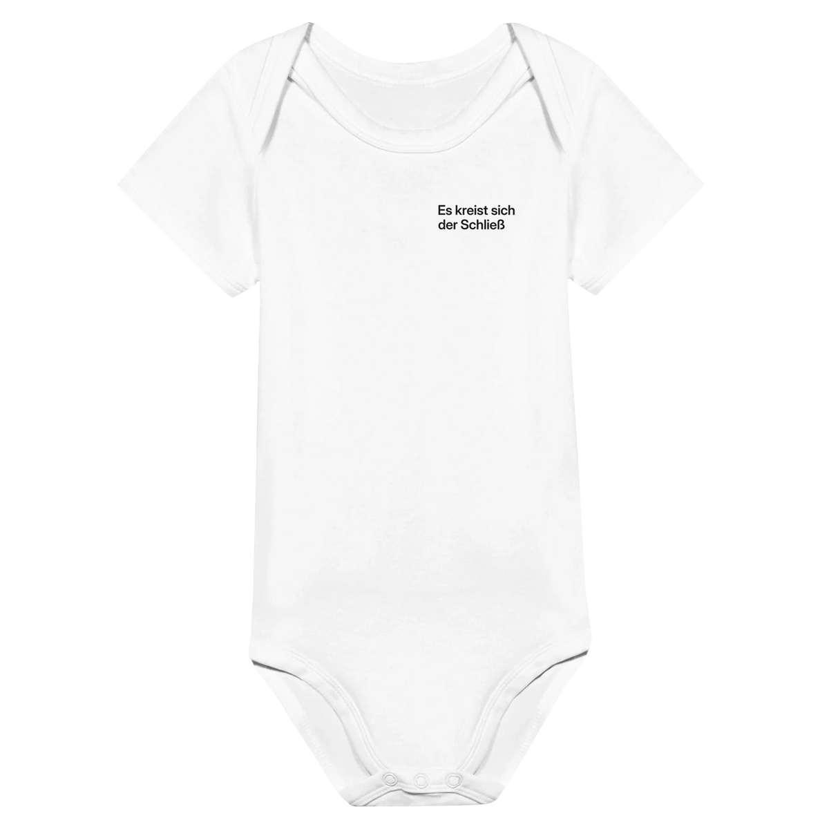 Weißer Baby-Body mit Wortverdreher-Motiv „Es kreist sich der Schließ“ klein auf der Brust