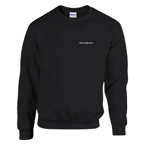 Schwarzes Sweatshirt mit Wortverdreher-Motiv „Bummigärchen“ klein auf der Brust